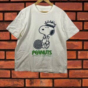 Snoopy T-shirt